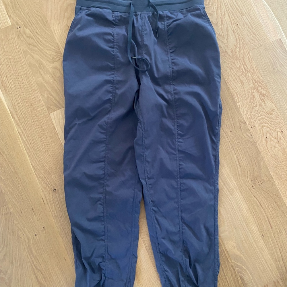 Women’s navy joggers